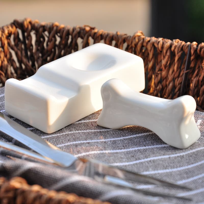 Creative Bone China Chopstick Holder Spoon Rest Chopstick Pillow Ceramic Creative Japanese-Style White Chopstick Holder Hotel Tableware Home Use