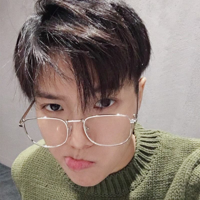 Korean-Style Metal Square Frame Glasses, Japanese Harajuku Literary Retro Hong Kong Style Gold-Rimmed Glasses Frames for Trendy Men and Women