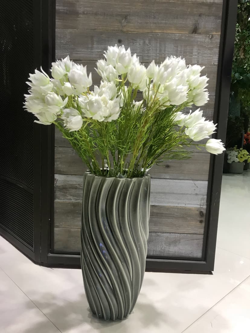 Artificial Six-head Snow Lotus American Modern Living Room Home Decoration Model Room Floriculture Desktop Fake Flower Decoration