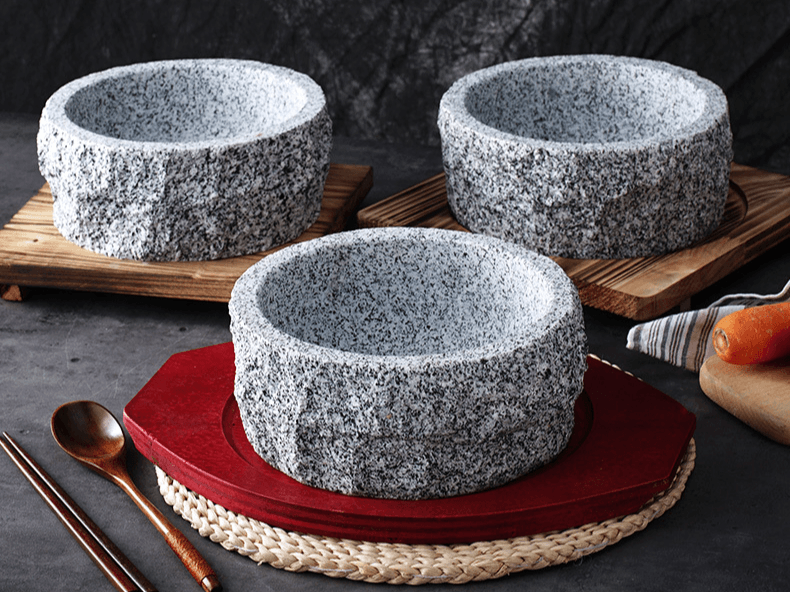 Korean Stone Pot Bibimbap, Stone Pot Dishes, Bubble Chicken Special Stone Pot, Natural Rough Thickened Stone Bowl for Restaurant Commercial Use