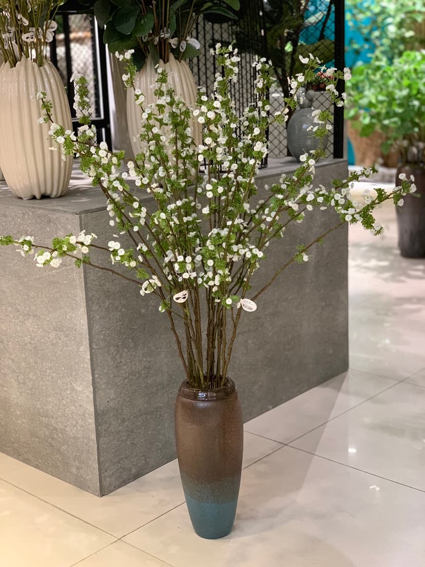 Simulated Snow Willow Spraying Snowflakes for Home Decoration Model Room Floral Ornaments