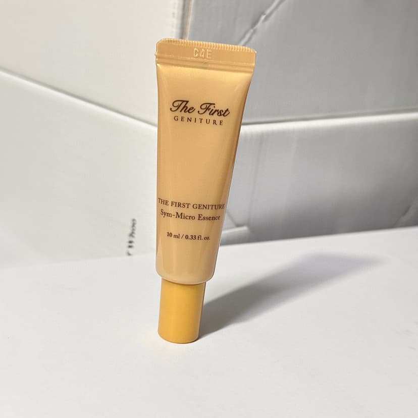 Korean Ouhui Ultimate Essence 10ml Sample