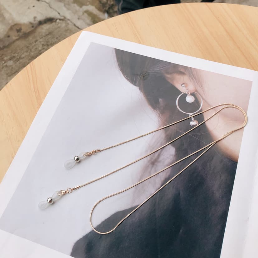 Fashionable Snake Bone Glasses Chain, Same Style as Celebrity Influencers