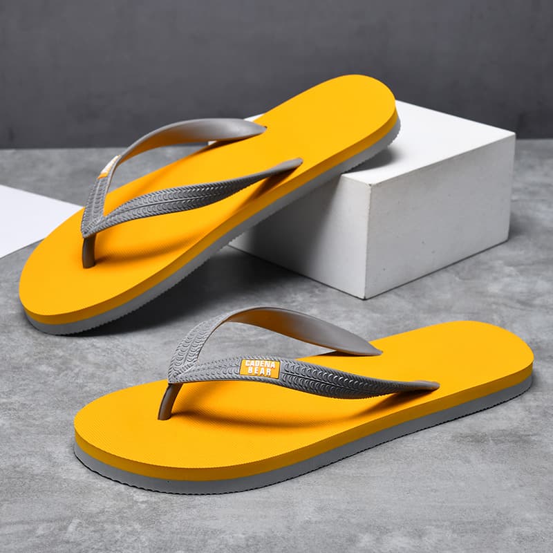 Men's Flip-Flops for Summer, Non-Slip, Suitable for Outdoor Wear, 2023 New Model, Soft-Soled, Casual Vietnamese Rubber Thong Sandals for Men