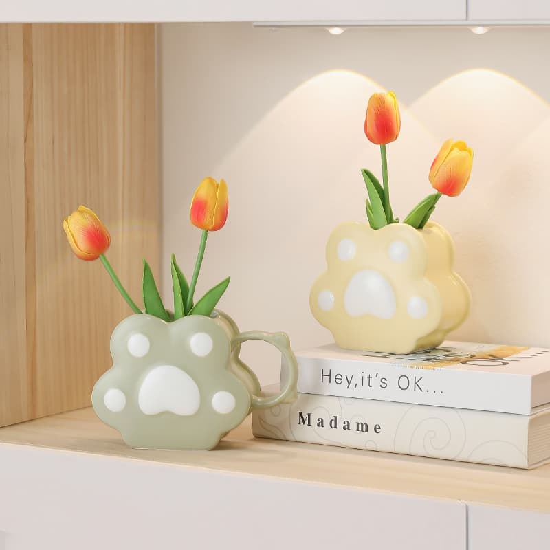 Creative Cat's Claw Small Ornaments Home Accessories Living Room Coffee Table Wine Cabinet Decoration Japanese style Healing Office Desktop Decoration