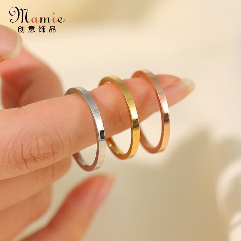2mm Smooth Plain Ring for Men and Women, Non-Fading, Niche High-End Style, ins Style Titanium Steel, Simple 18K Gold Ring
