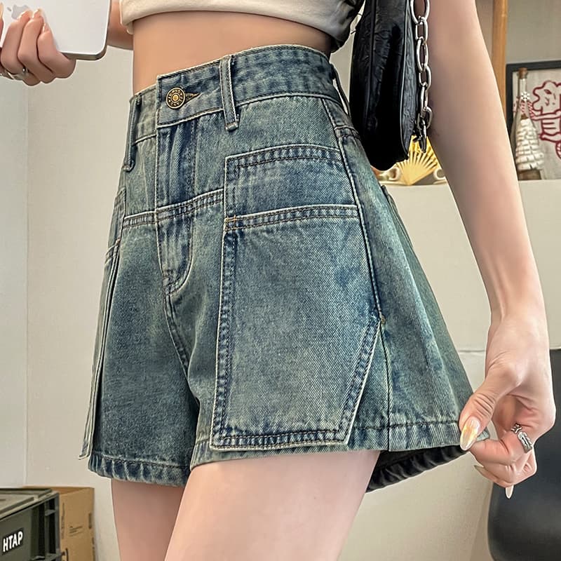 High-Waisted A-Line Denim Shorts for Women, Summer Thin Style, Flattering for Pear-Shaped Body, Slimming, Trendy Workwear Wide-Leg Quarter Pants