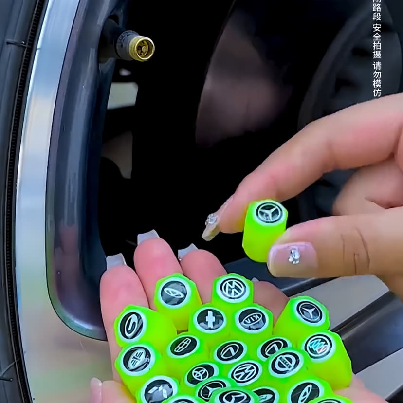 New Car Tire Luminous Valve Caps, Universal Valve Caps for All Types of Vehicles