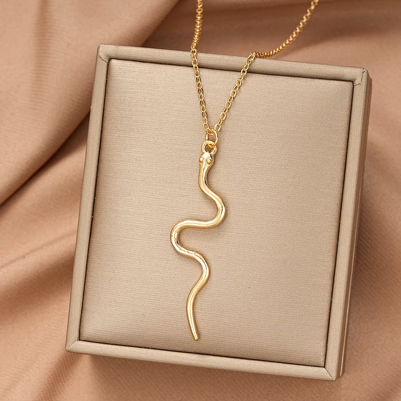 Snake Pendant Necklace Women Cross-Border Simple Versatile Rose Gold Snake-Shaped Pendant Necklace for Women