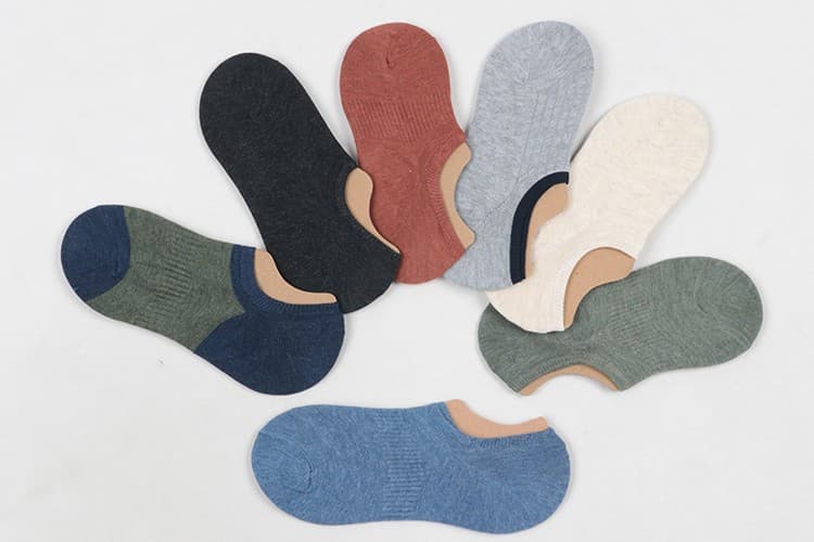 Silicone Non-Slip! Artistic and Simple Invisible Socks! Boat Socks, Casual Short Socks, Sweat-Absorbing Short Socks for Women and Men