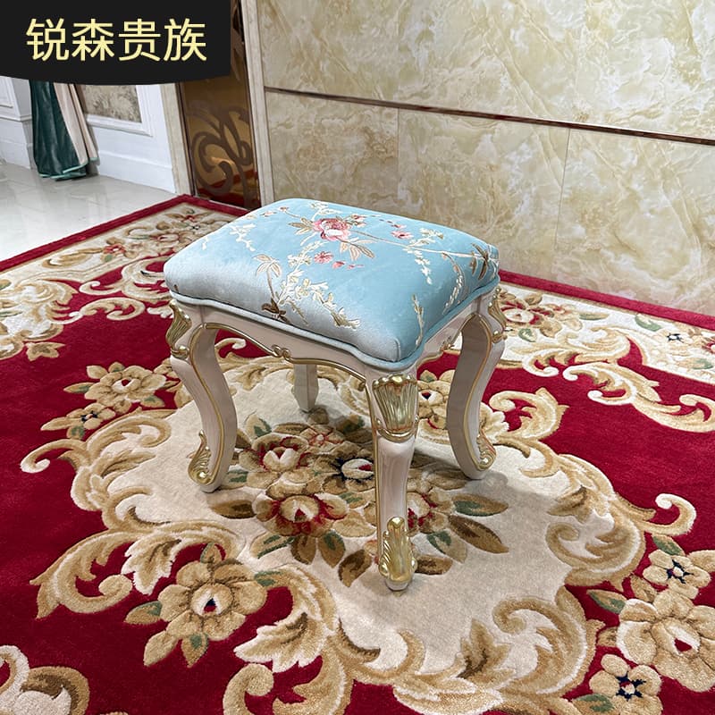 French Palace-Style Fabric Dressing Stool, European-Style Luxurious Solid Wood Carved Stool, High-End Embroidered Shoe-Changing Stool for the Bedroom