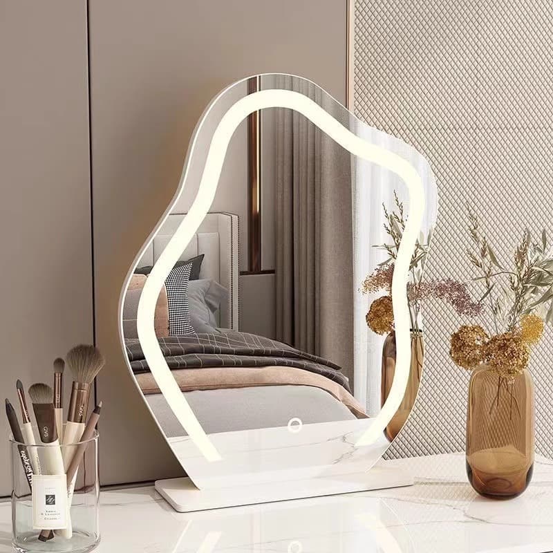 2024 New Cloud Makeup Mirror Desktop Tabletop ins Style with Light Master Bedroom Led Light Dressing Table Mirror