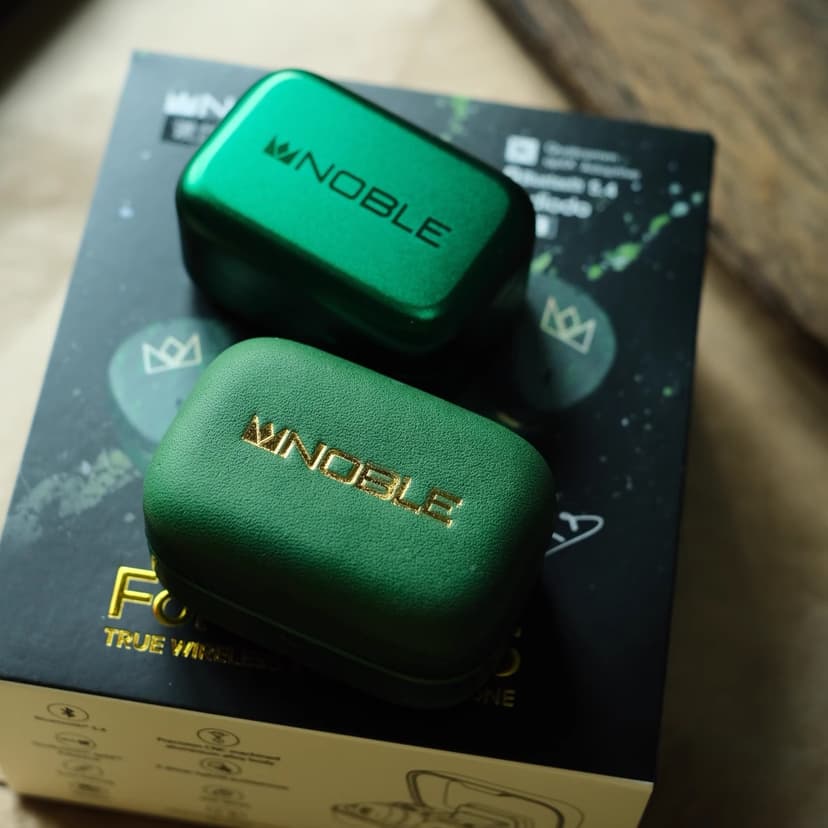 Suitable for Noble Fokus Rex5 True Wireless Earphones Protective Case, Simple Leather Protective Case, Multiple Colors Available for Color Matching