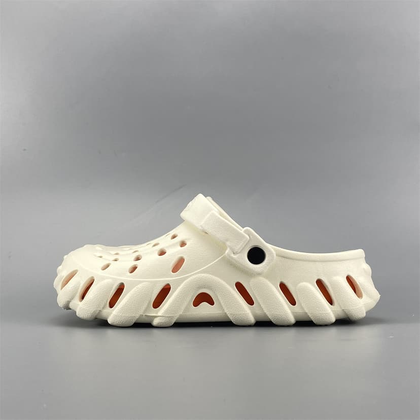 Foreign Trade Men's Clogs soft sole New Summer Outdoor Fashion Versatile Thick-Soled Cushioning Toe-Cap Slippers