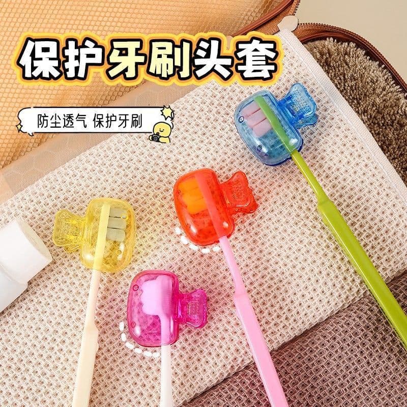 Household Toothbrush Storage Clip Portable Travel Toothbrush Dustproof Protective Cap Storage Box Portable Toothbrush Head Protective Clip Cover