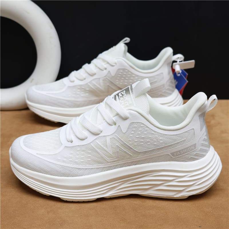 Running Shoes 2025 Summer Mesh Breathable Black Men's Shoes Jogging Shoes Non-Slip Lightweight Soft-Soled Sports Shoes Couple Shoes