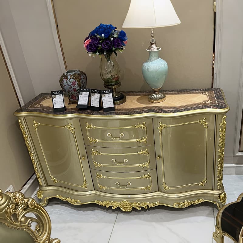 European Style 1.6 m Parquet Noodle Sideboard Solid Wood Carved Champagne Gold Sticking Gold Foil Storage Tea Cabinet Entrance Cabinet