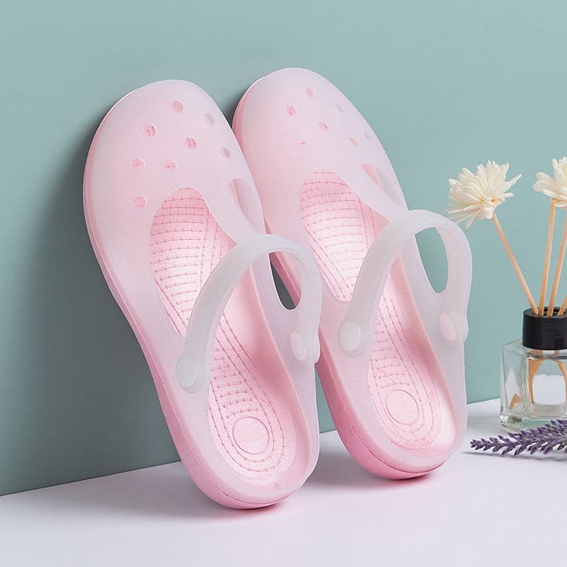 Hole shoes Non Slip nurse shoes breathable women's summer sandals and slippers dopamine jelly shoes youth New arrival Outwear soft sole