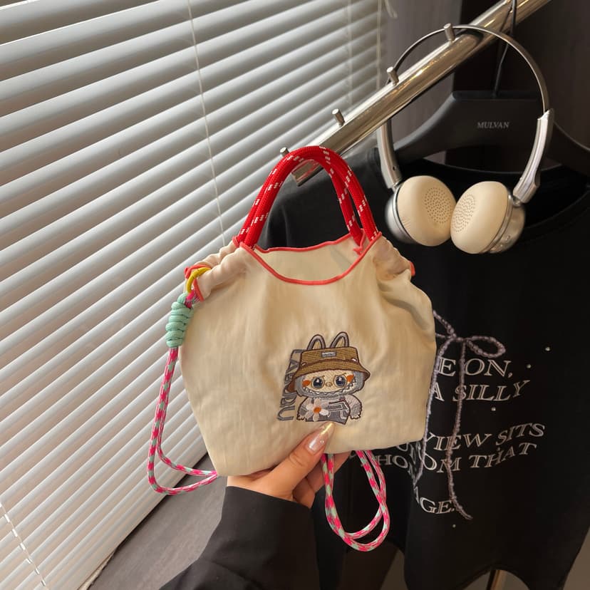 Yu Xiyu 2025 New Style Bag for Female Junior High School Students, Korean Version, Large Capacity, Cute High School Student Tutoring Shoulder Bag