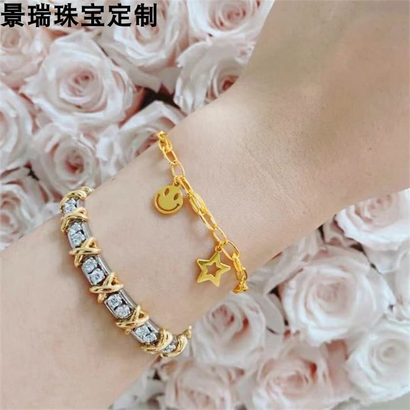 New arrival women's 999 gold smiley face star pendant 5g gold bracelet interlocking ins Wind card chain design