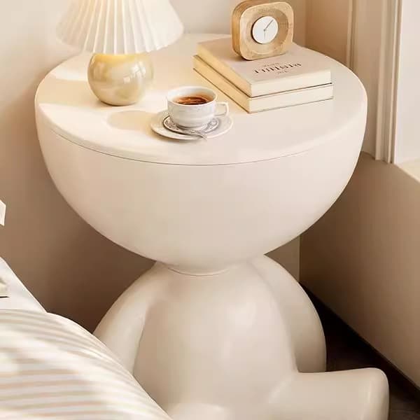 Bear-Shaped Side Table Decoration for Living Room, Trendy Mini Coffee Table, Creative Bedroom Bedside Table, Small Apartment Home Decor, Ins Style