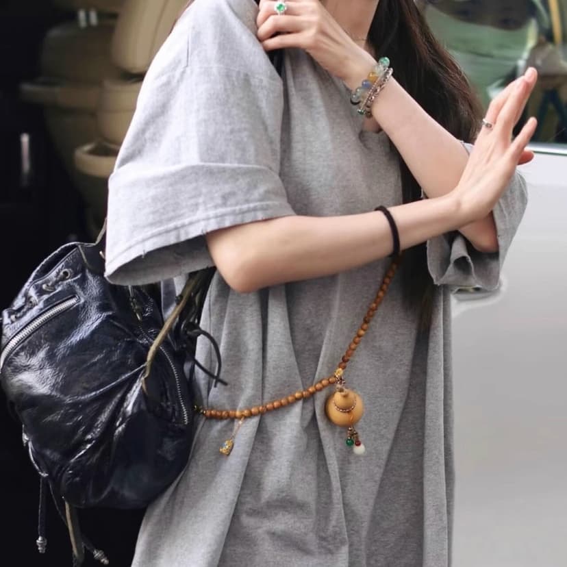 Yang Mi's Same Style Phone Crossbody Chain, New Chinese Style Beaded Crossbody Anti-Lost Phone Lanyard Strap, Can Be Worn on the Back