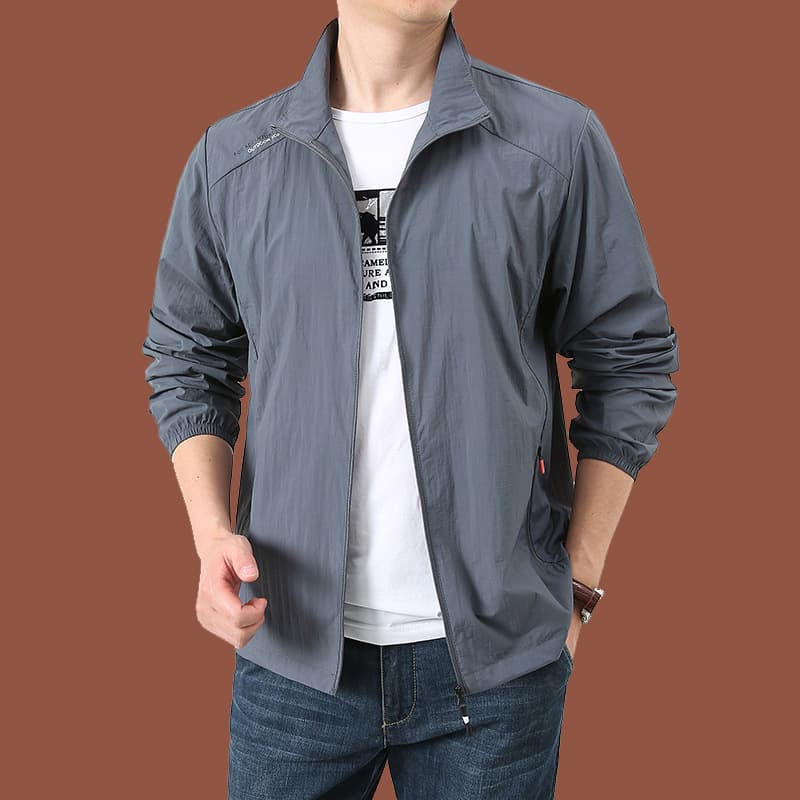 Summer New Style Stand-Up Collar Loose Sun Protection Clothing for Men, Casual Outdoor Sports Windbreaker, Breathable Without Hood, Skin-Friendly