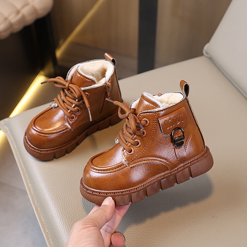 Kids Boots 2025 Fall and winter New arrival girl boots leather shoes Fleece-lined cotton Youth short boots for boys autumn