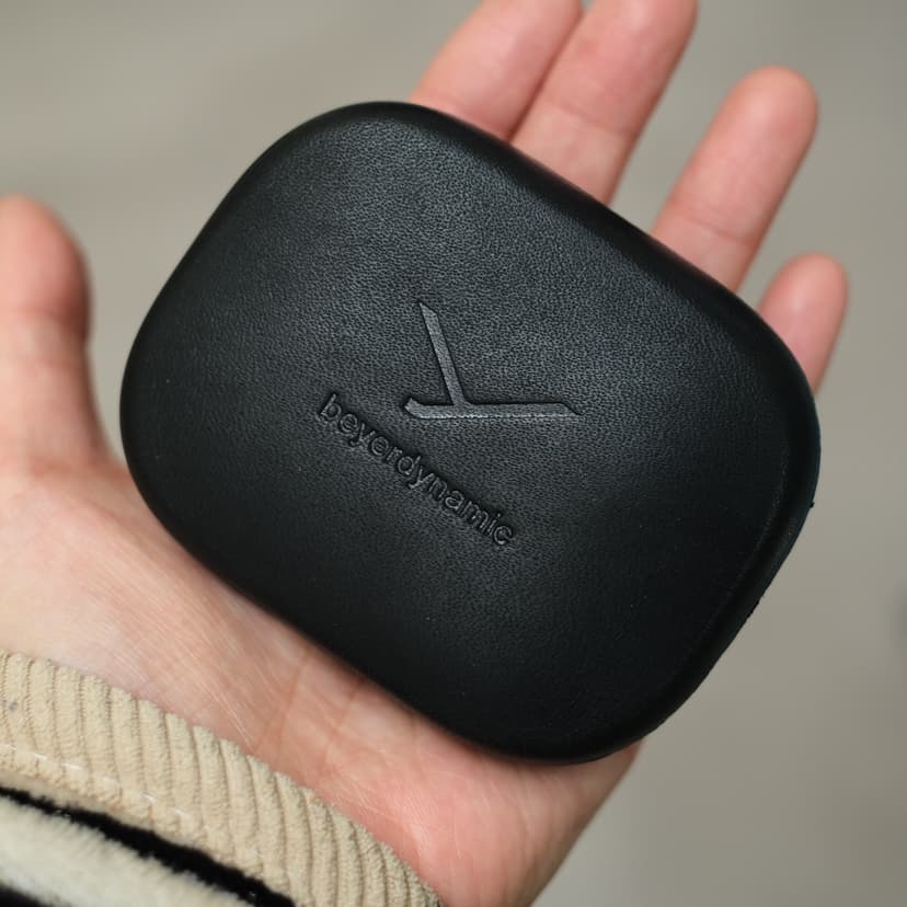 Suitable for Beyerdynamic Amiron 200 Open-Back Headphones Amiron200 Protective Case/Headphone Protective Case