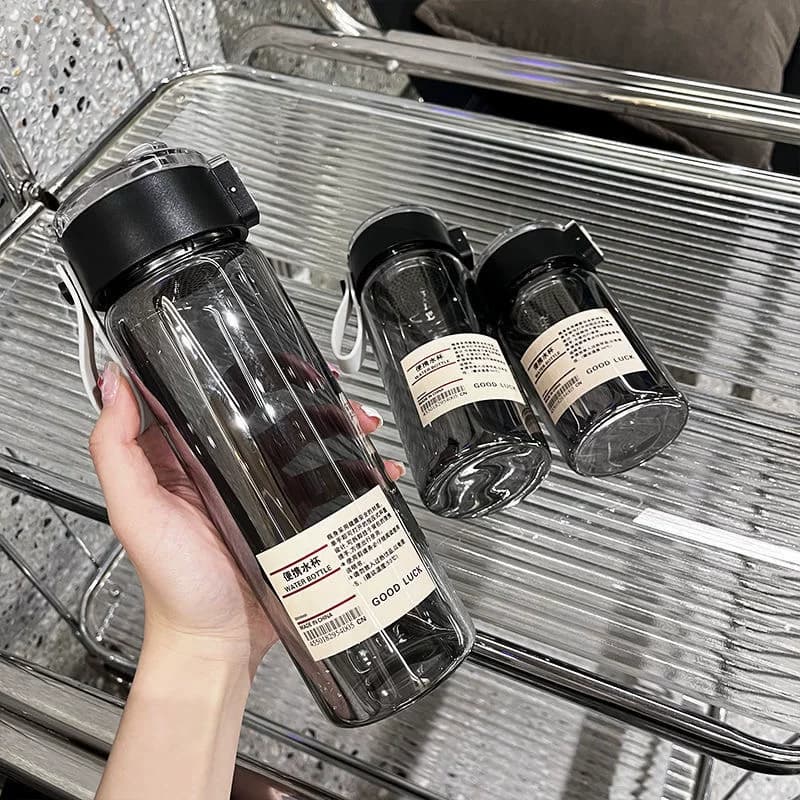 Spring and Summer Simple and Trendy Affordable High-Value Water Bottle with Tea Infuser, Portable for Students, Niche Design, High-Temperature Resistant Cup for Girls