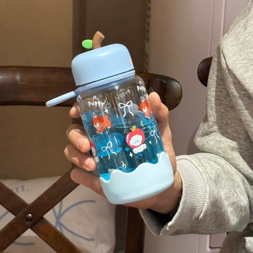 Handy ins High-Quality Cartoon Plastic Water Cup, Portable, Simple, Large Capacity, High Temperature Resistant Sports Cup for Students, for Women