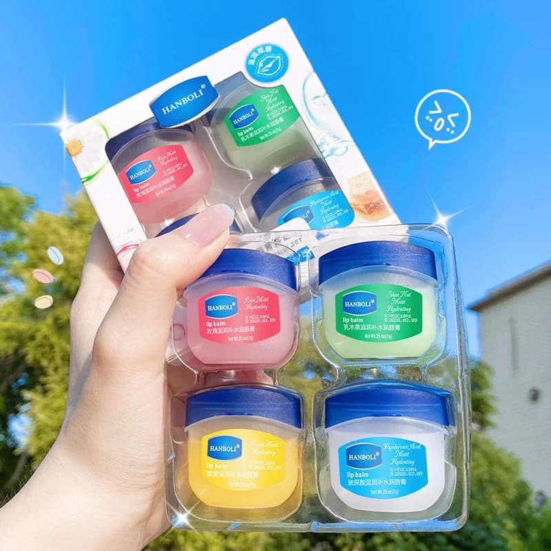 Han Boli Classic Moisturizing Rose-Flavored Lip Balm 7g Lip Balm Moisturizing and Hydrating Lip Mask for Men and Women to Prevent Dryness and Cracking