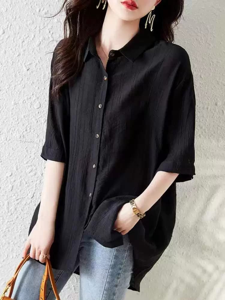 French-Style Short-Sleeved Shirt for Women, Mid-Length Shirt with a Unique Design, Chic and Unique Top for Summer 2023