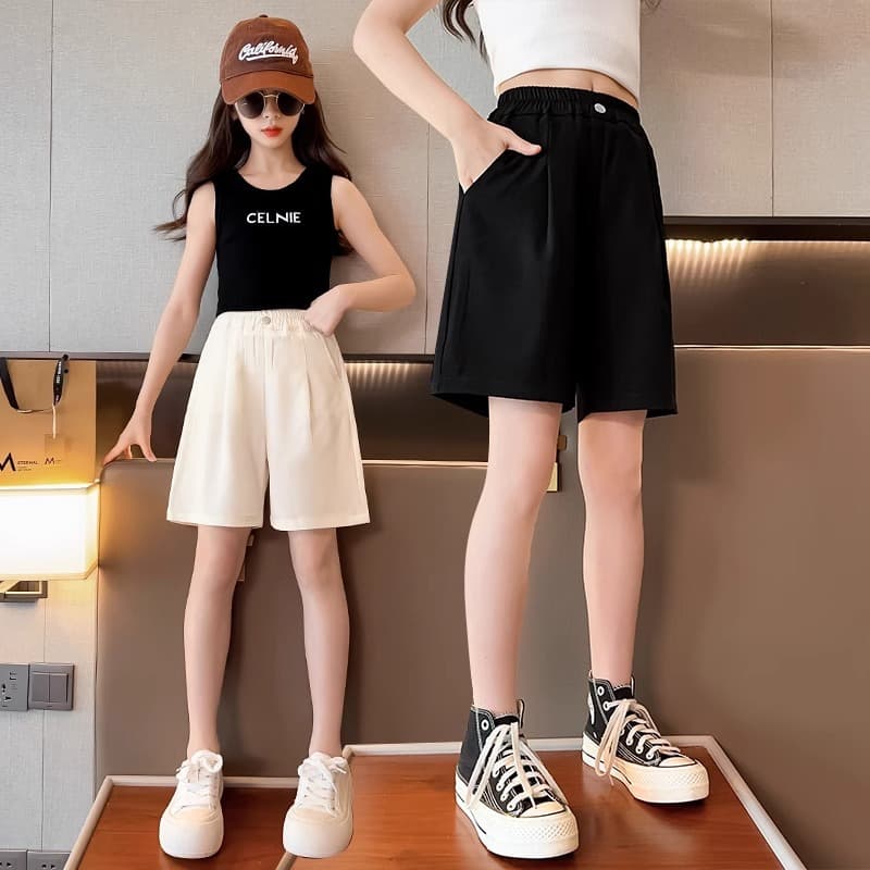 Girls' Summer Thin Shorts for Outdoor Wear, Fashionable and Stylish Ice Silk Black Children's Knee-Length Shorts