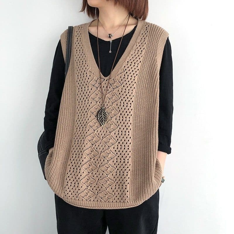 Vest Women's Vest Spring & Fall 2025 New Women's Loose Large Size Cut Out Outer V Neck Waistcoat Top Knitted
