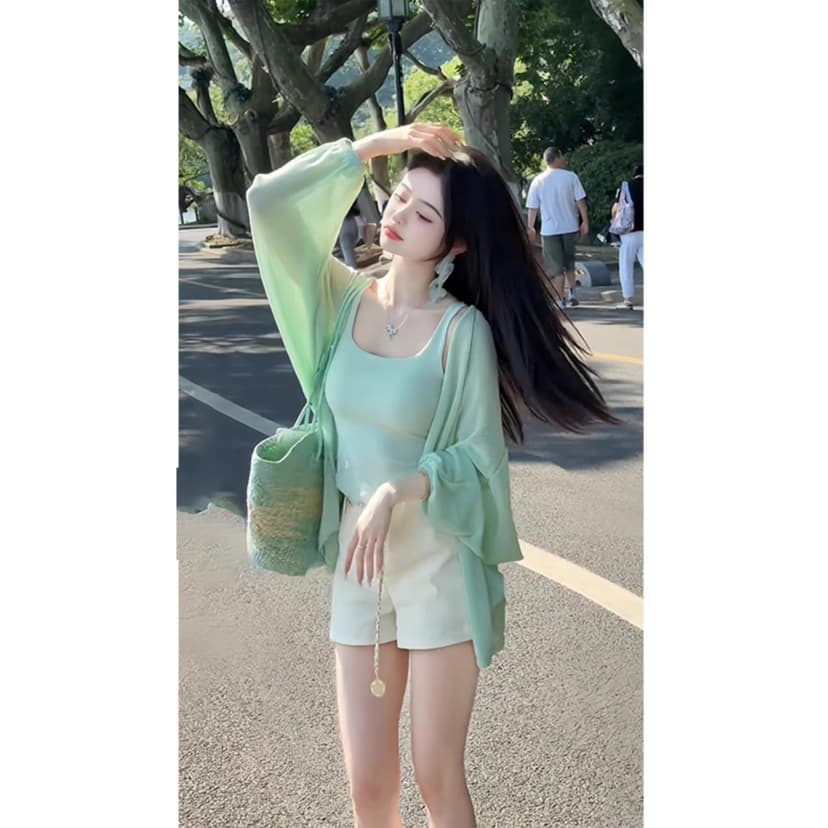 2025 Summer Dopamine Color Suit for Small People Korean Drama Atmosphere Wear Green Cardigan Vest Two-Piece Set