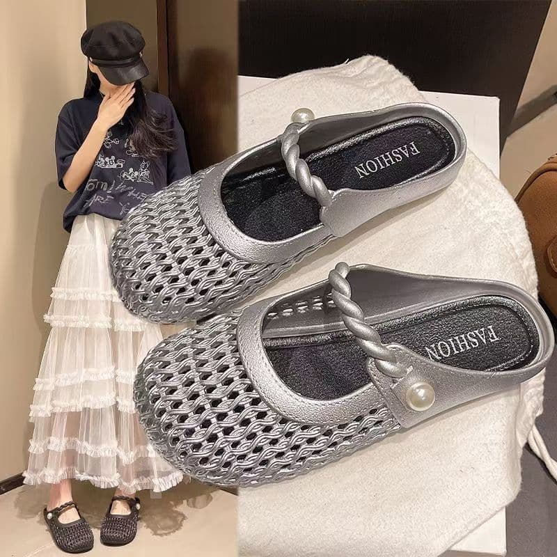 2025 New Woven Cut Out Toe-Toe Slippers for Women to Wear Outside Internet Celebrity Summer New Breathable Half-Pack Slippers with Skirts
