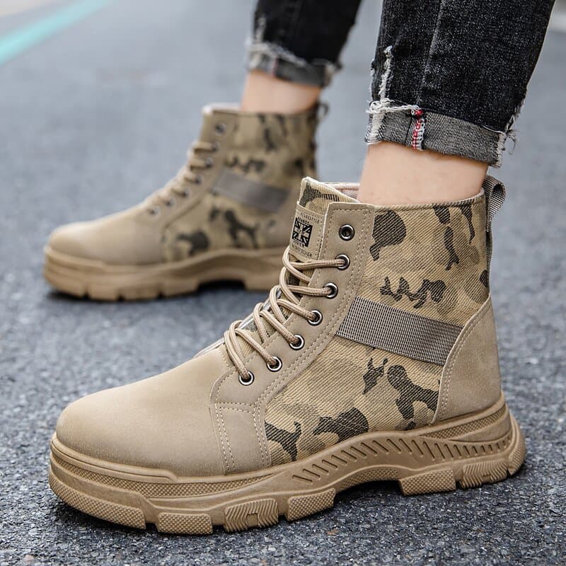 Men's Autumn and Winter Thickened High-Top Martin Boots with Lace-Up Retro Camouflage Style, Exclusively for Cross-Border Work, Labor Protection, and Commuting