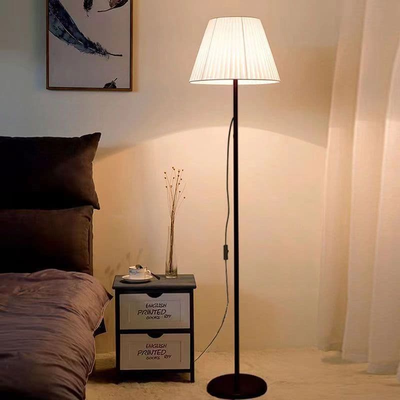 Floor Lamp Living Room Warm Decoration Bedroom Bedside Lamp Modern Simple Nordic Pleated Vertical Table Lamp