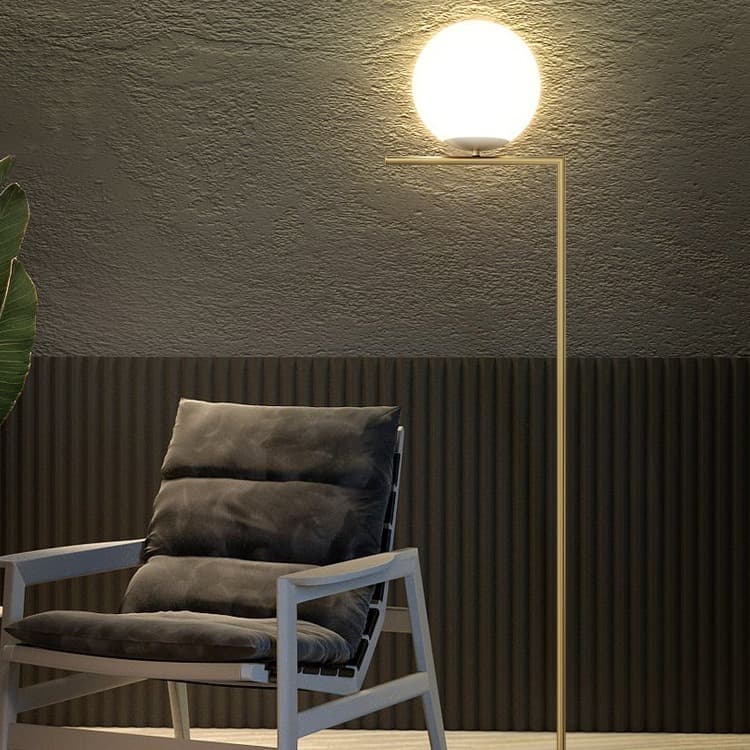 Nordic Style Glass Ball Floor Lamp Modern Simple Creative Ball Instagram Style Floor Lamp for Bedroom Internet Famous Floor Lamp for Living Room