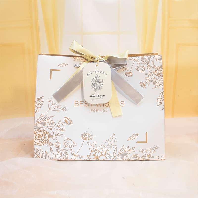 Thanksgiving Gift Packaging Bag Premium Birthday Bow Gift Bag Business Style Red Christmas New Year Gift Bag