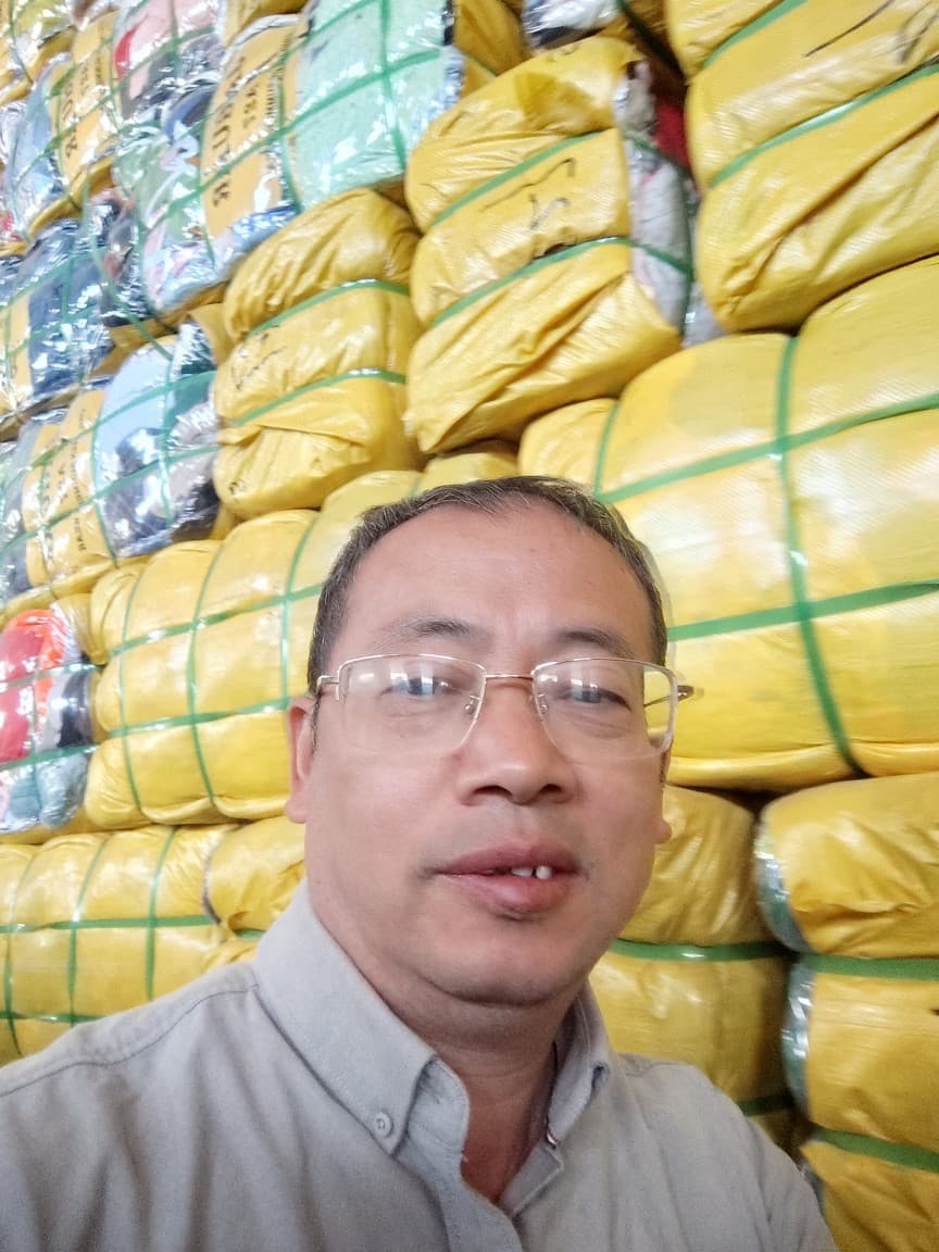 Used Clothes Exported from Guangzhou to Africa and Southeast Asia, Live Streaming Supply, Cross-Border Source Factory, Used Clothing B-Grade Goods